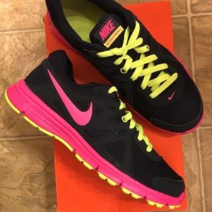 Women’s Nike Black Althetic Shoes